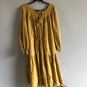 Old navy tiered ruffled plus size goldenrod smocked dress 3X